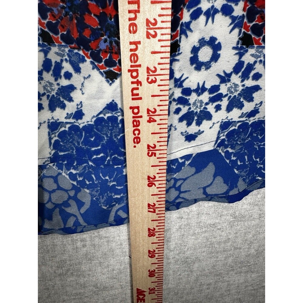 Daniel Rainn Angelyne Button Back Detail Top Size Small Red White and Blue Tank - Picture 7 of 9